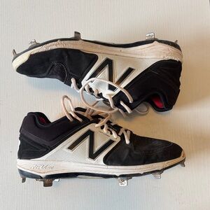 New Balance REVlite Fantomfit Black and White Men's Cleats